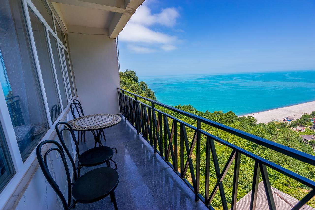 Aniva The Hotel บาทูมิ ภายนอก รูปภาพ